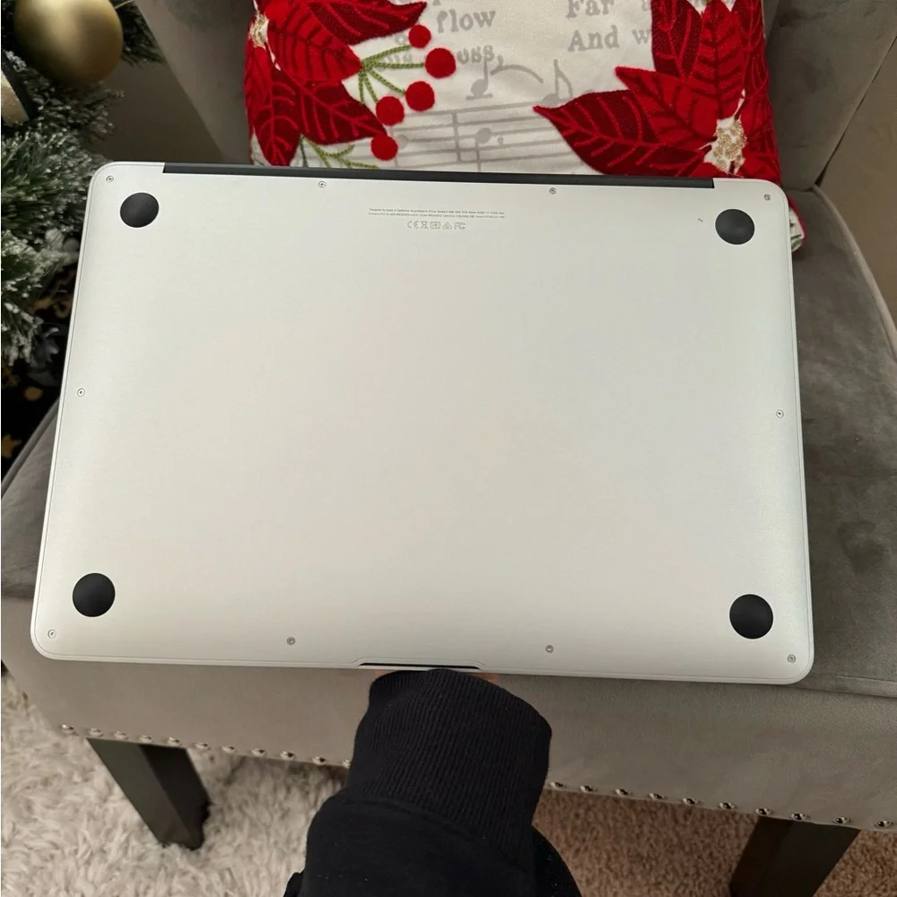 MacBook Air 13-inch